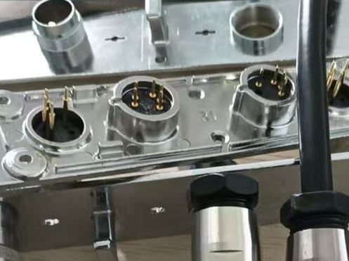 銅鋅合金接頭蓋板